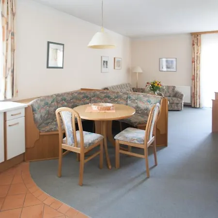 Oswald Apartment