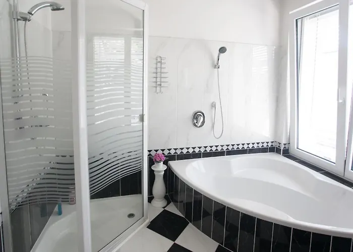 Oswald Апартаменты Крумпендорф