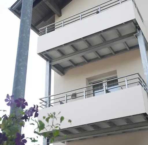 Апартаменты Oswald Крумпендорф